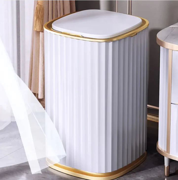 Handsfree Smart Trash Can